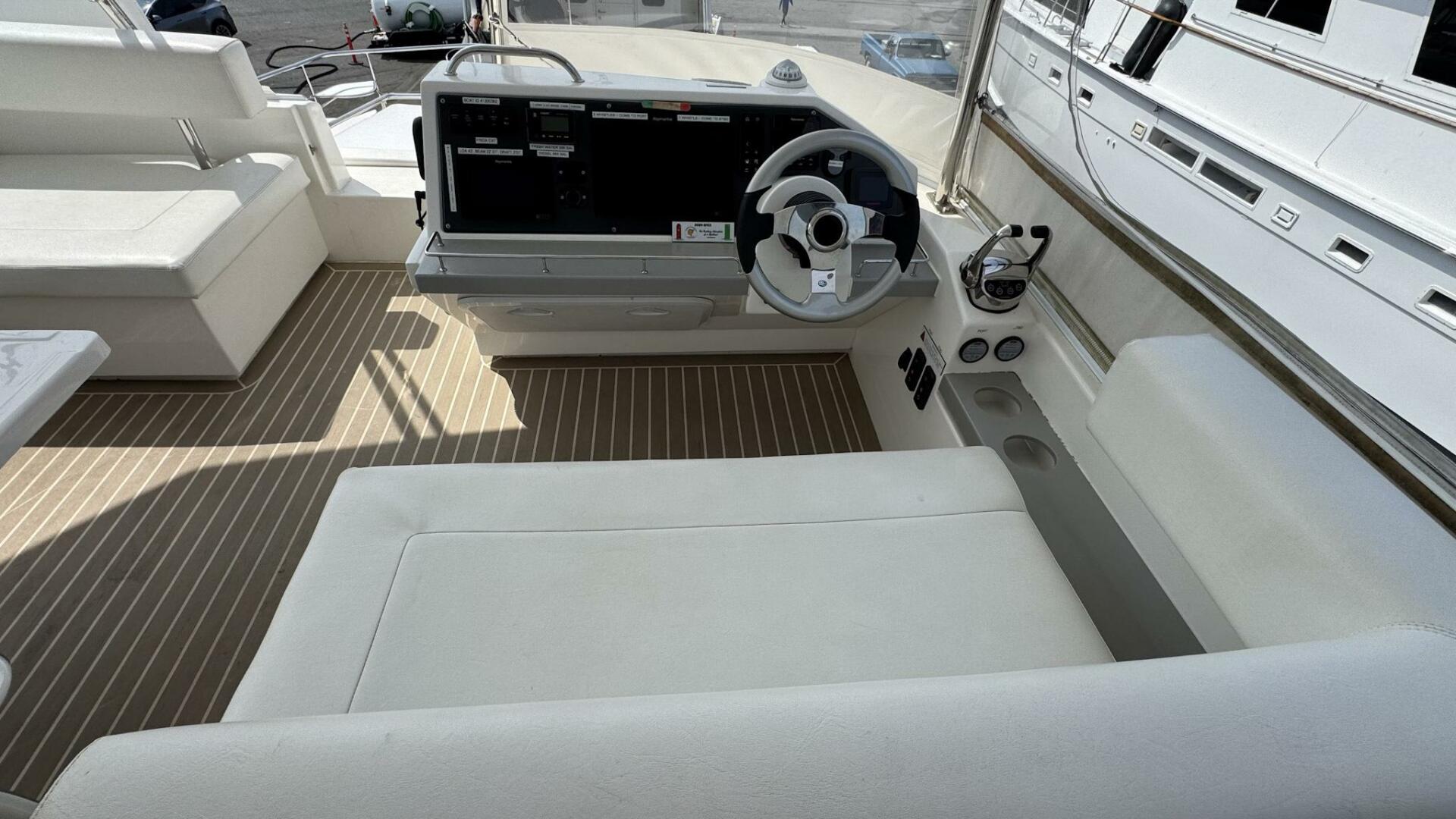 2018 Leopard 43 Powercat - Image 58