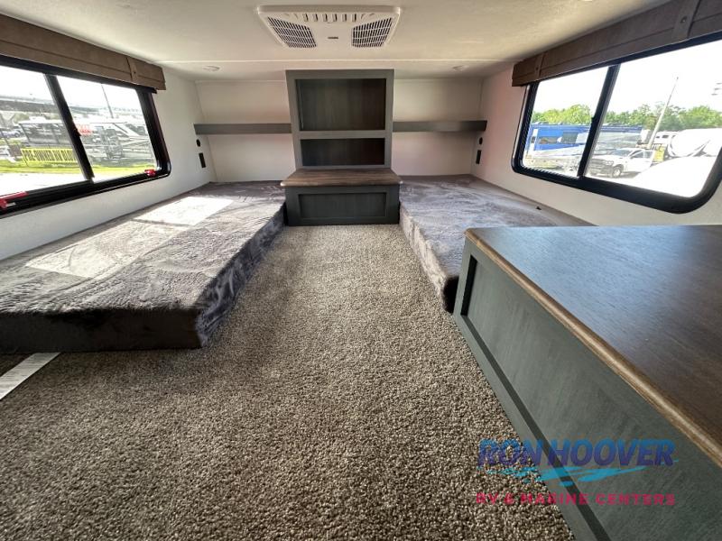 2026 PALOMINO PUMA 420LFT - Image 36