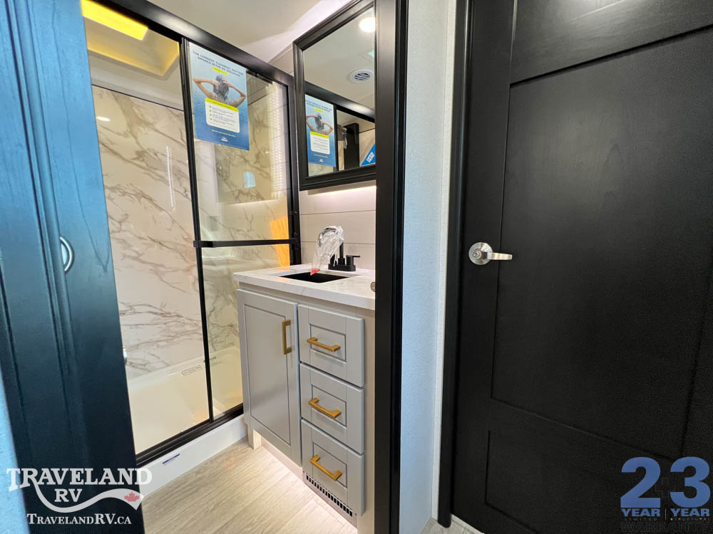2027 Jayco North Point 310RLTS - Image 38