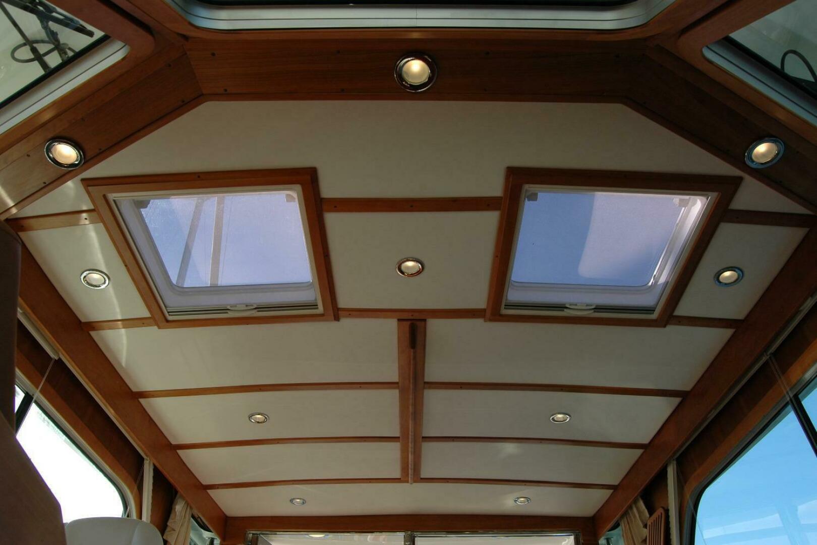 2019 Sabre 38 Salon Express - Image 76