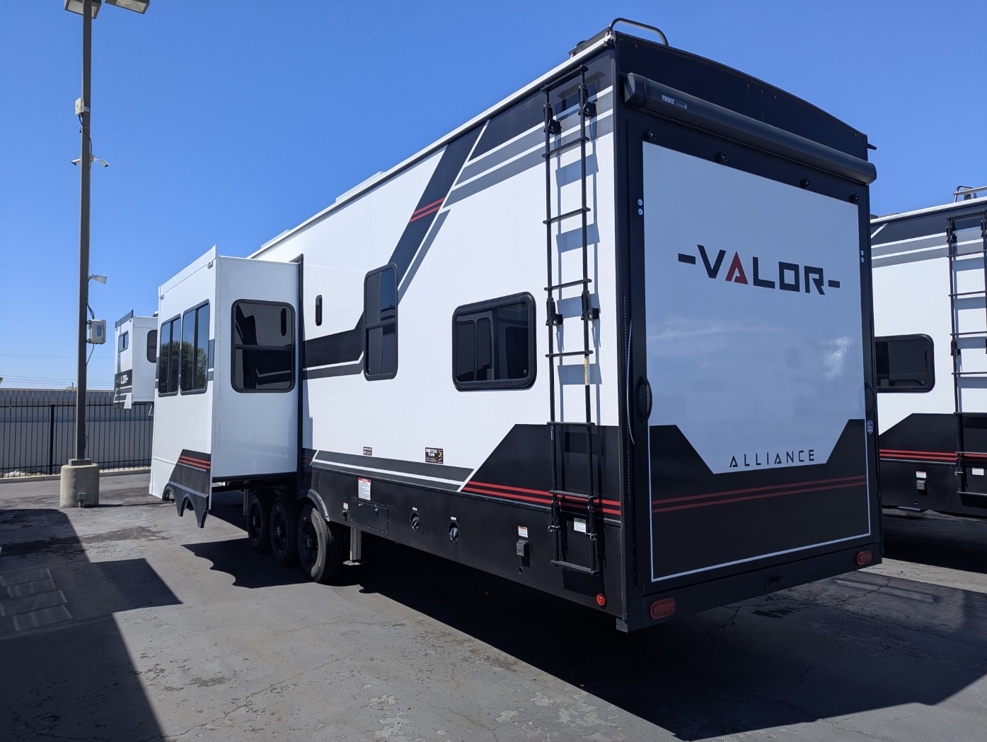 2026 Alliance RV Valor 44V14 - Image 4