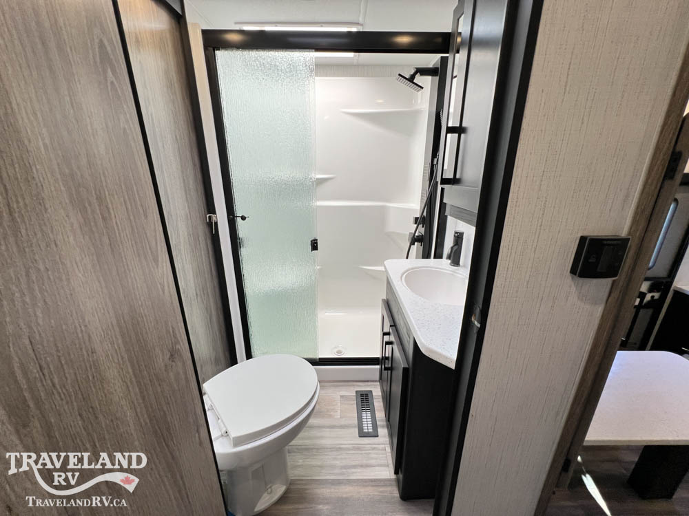2022 HEARTLAND ROAD WARRIOR 414RW - Image 48