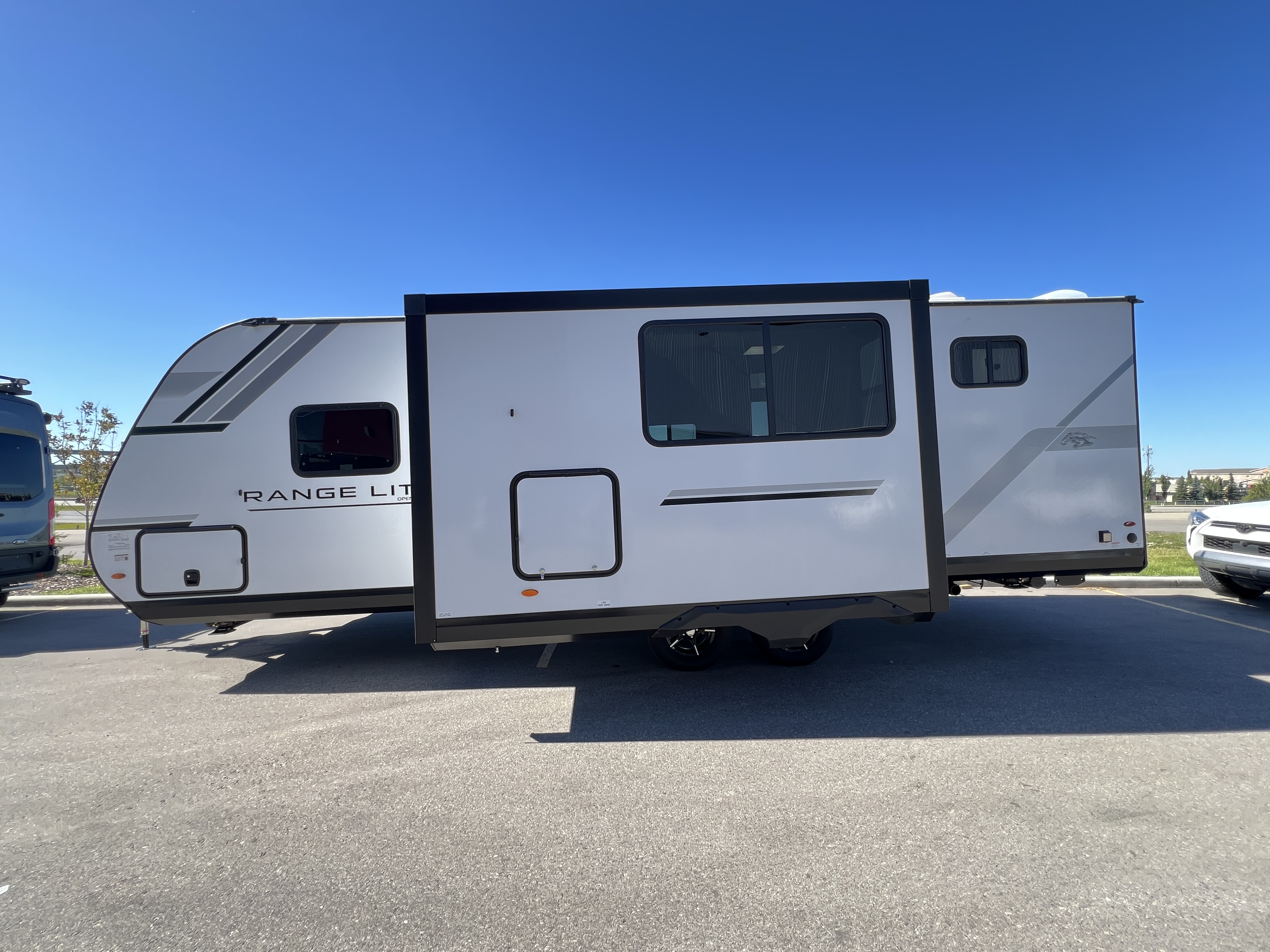 2027 Highland Ridge RANGE LITE 240DBH - Image 7