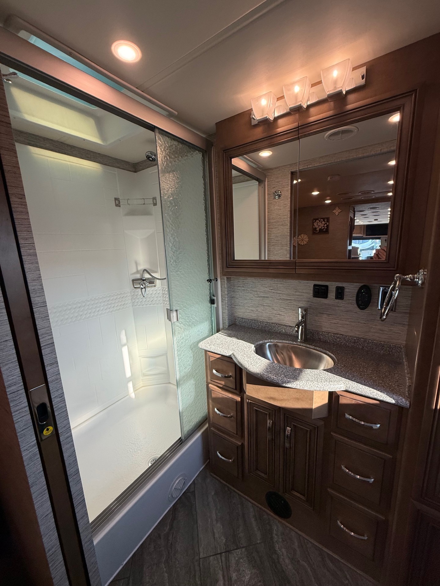 2020 NEWMAR BAYSTAR 3609 - Image 12