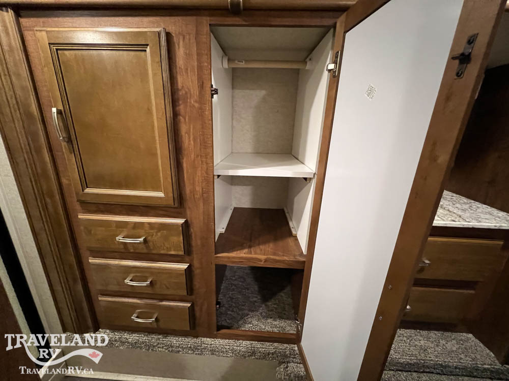 2017 Heartland Sundance XLT SD XLT 289TS - Image 25