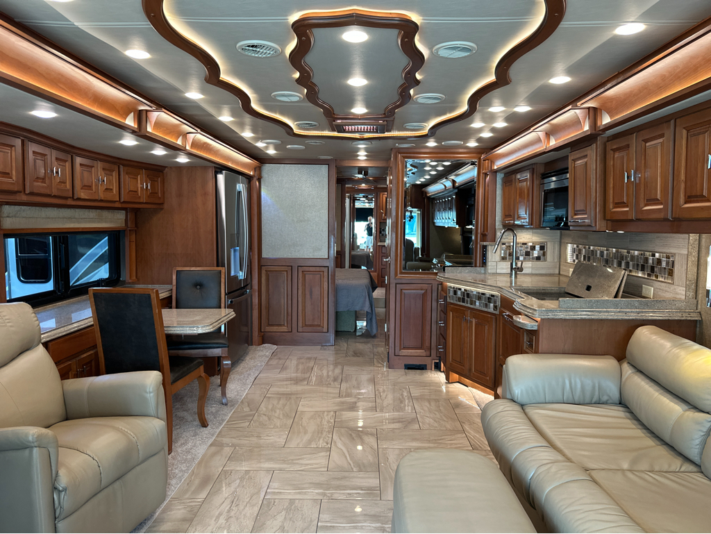 2018 TIFFIN ALLEGRO BUS 40 SP - Image 9