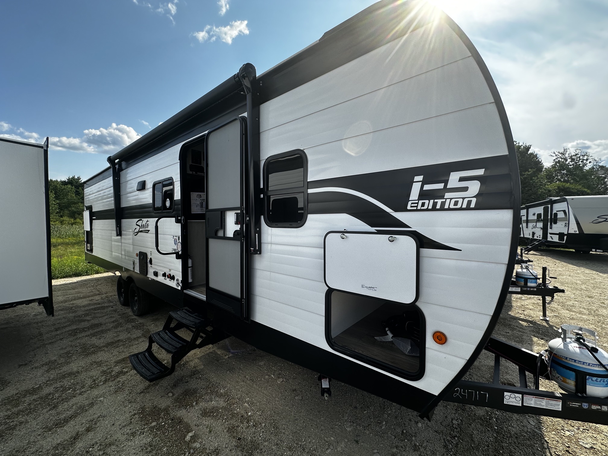 2026 Coachmen Shasta I-5 530BQB - Image 1