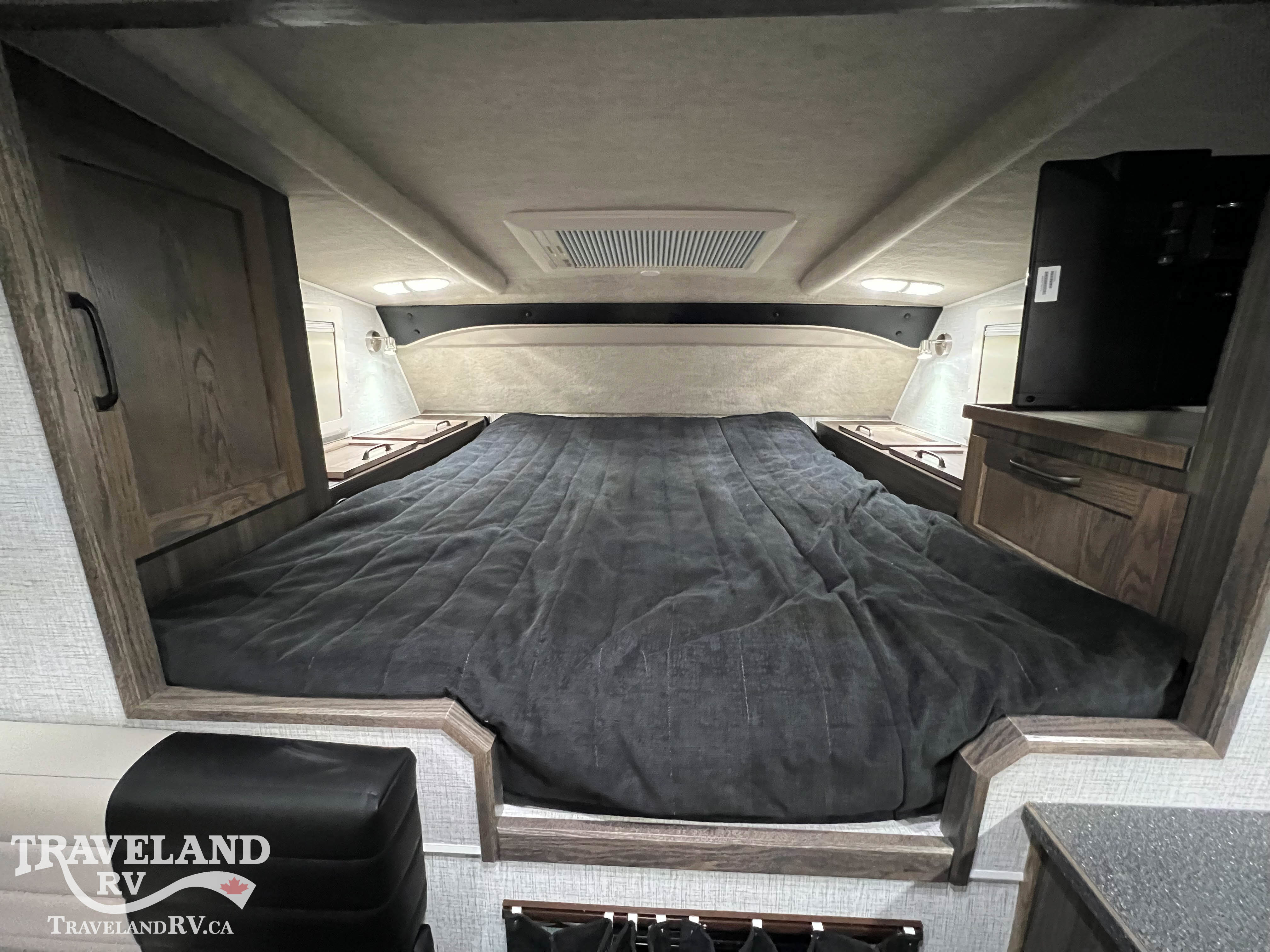 2026 Northern Lite Limited Edition 8-11EX LE DB - Image 23
