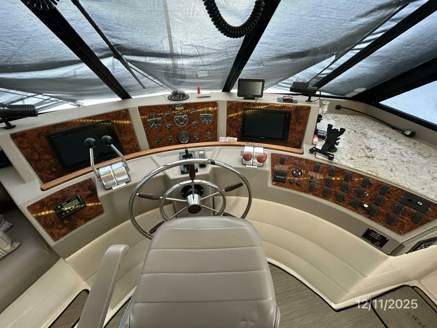 1998 Bayliner 4788 - Image 46