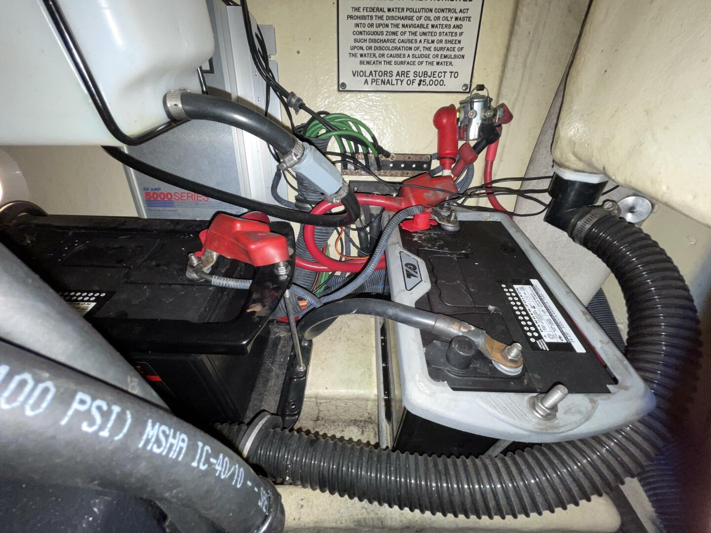 2006 Formula 280 SS - Image 18