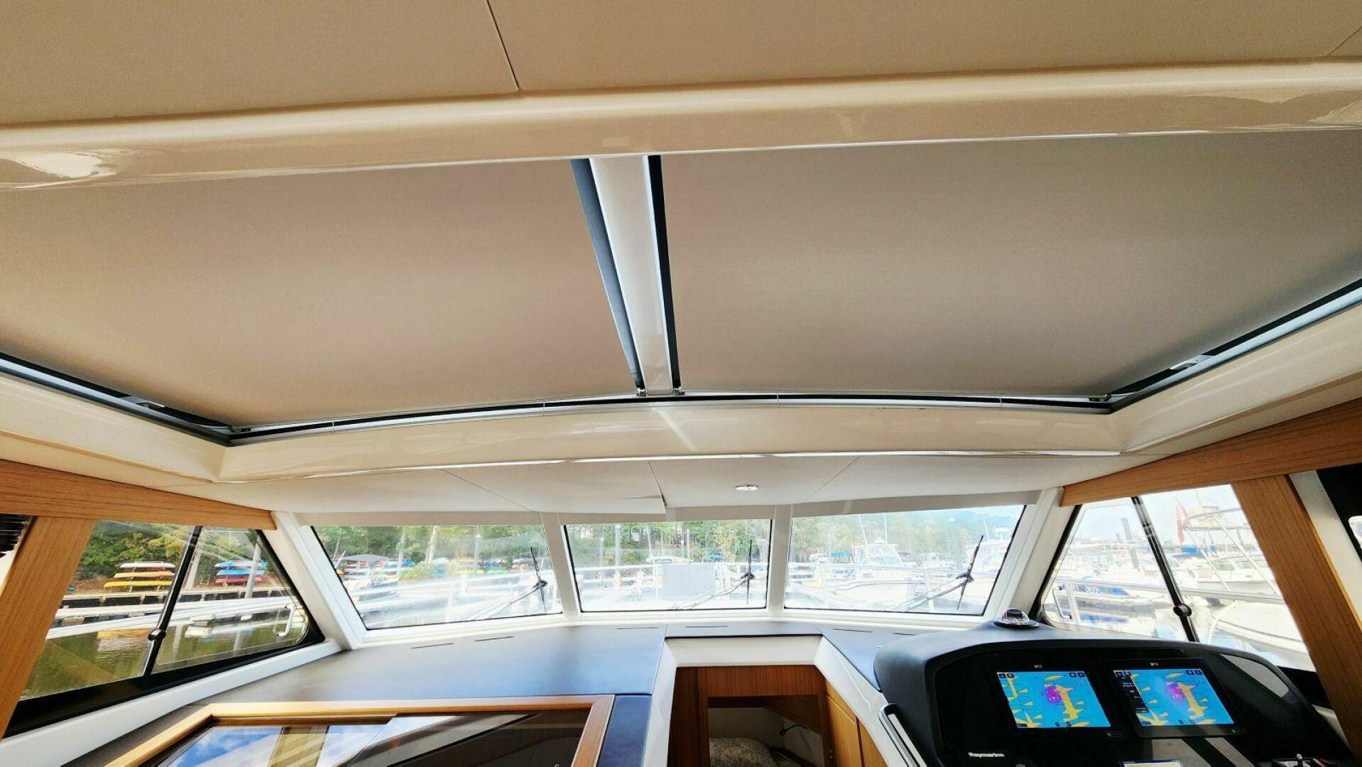 2022 Greenline 40 Hybrid - Image 27