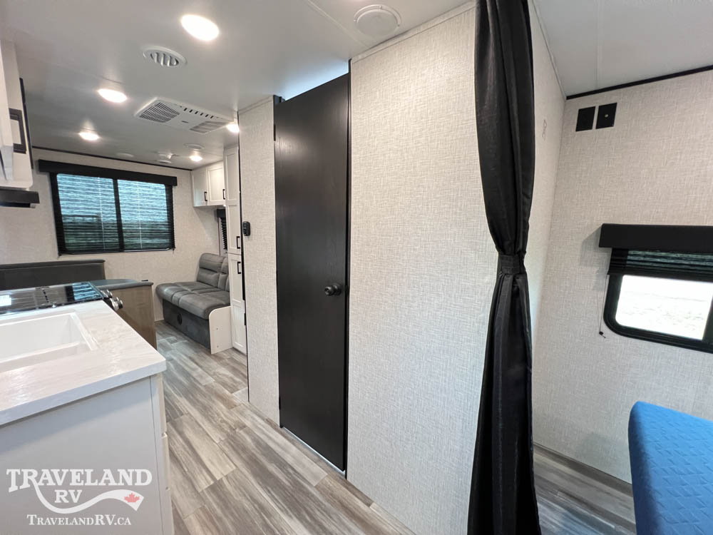 2025 Jayco Jay Flight SLX 210QBW - Image 21