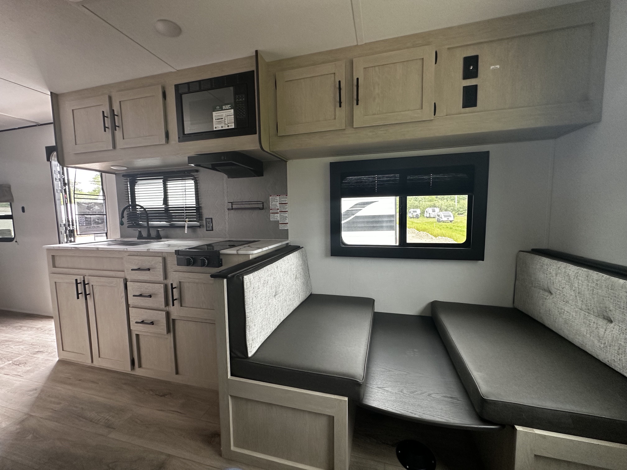 2026 Coachmen Shasta I-5 521CK - Image 13