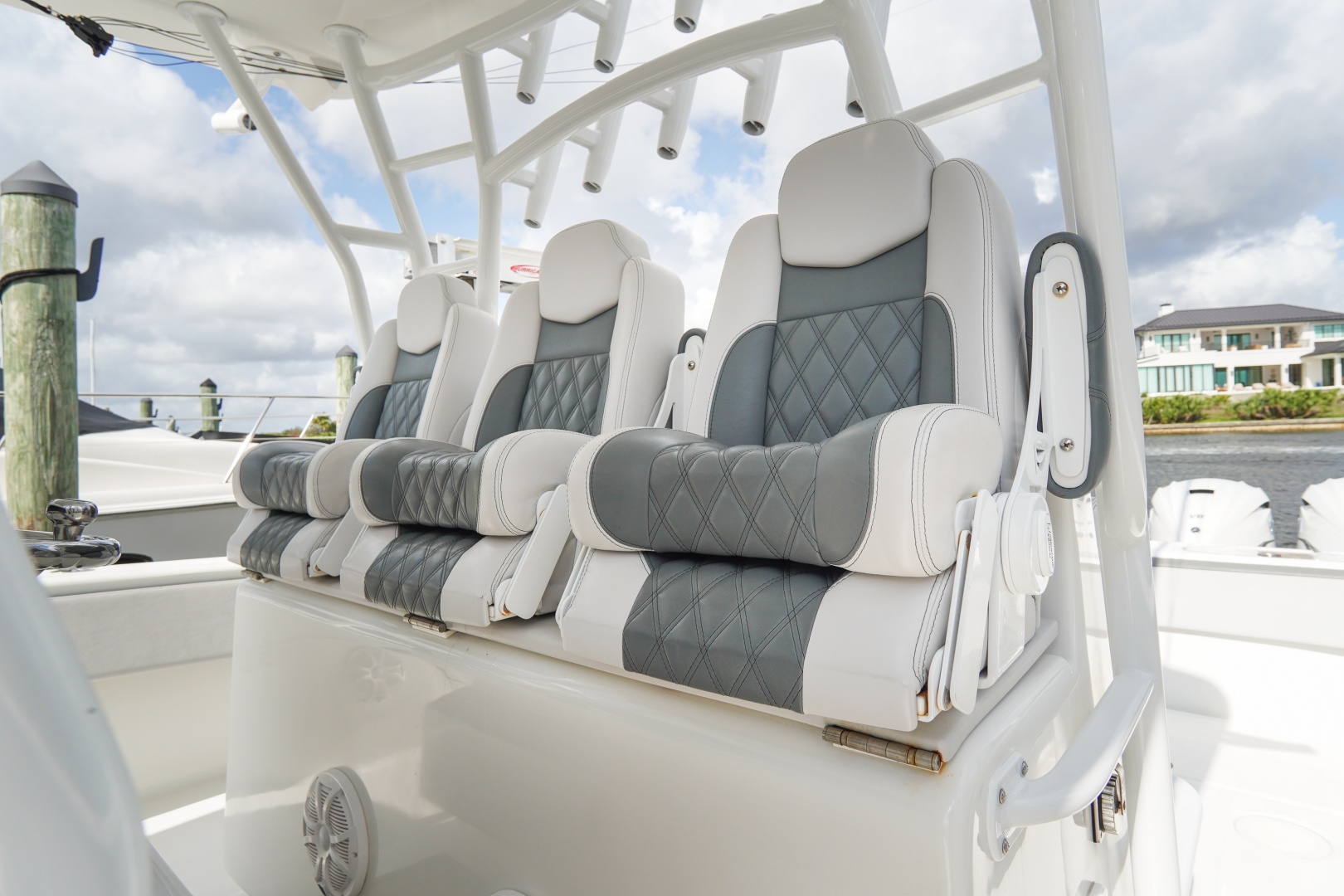 2022 Sea Hunter 41 CTS - Image 10