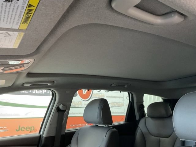 2019 Hyundai Santa Fe Utility 4D Ultimate AWD I4 Turbo - Image 23