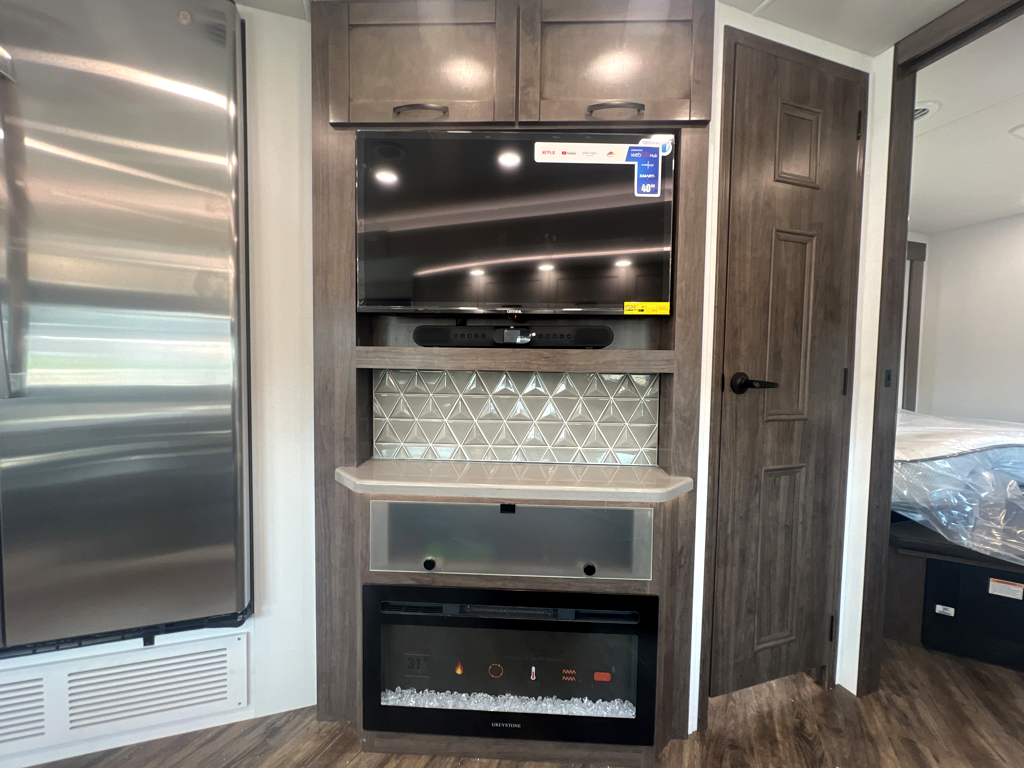 2026 JAYCO SENECA 37K - Image 21