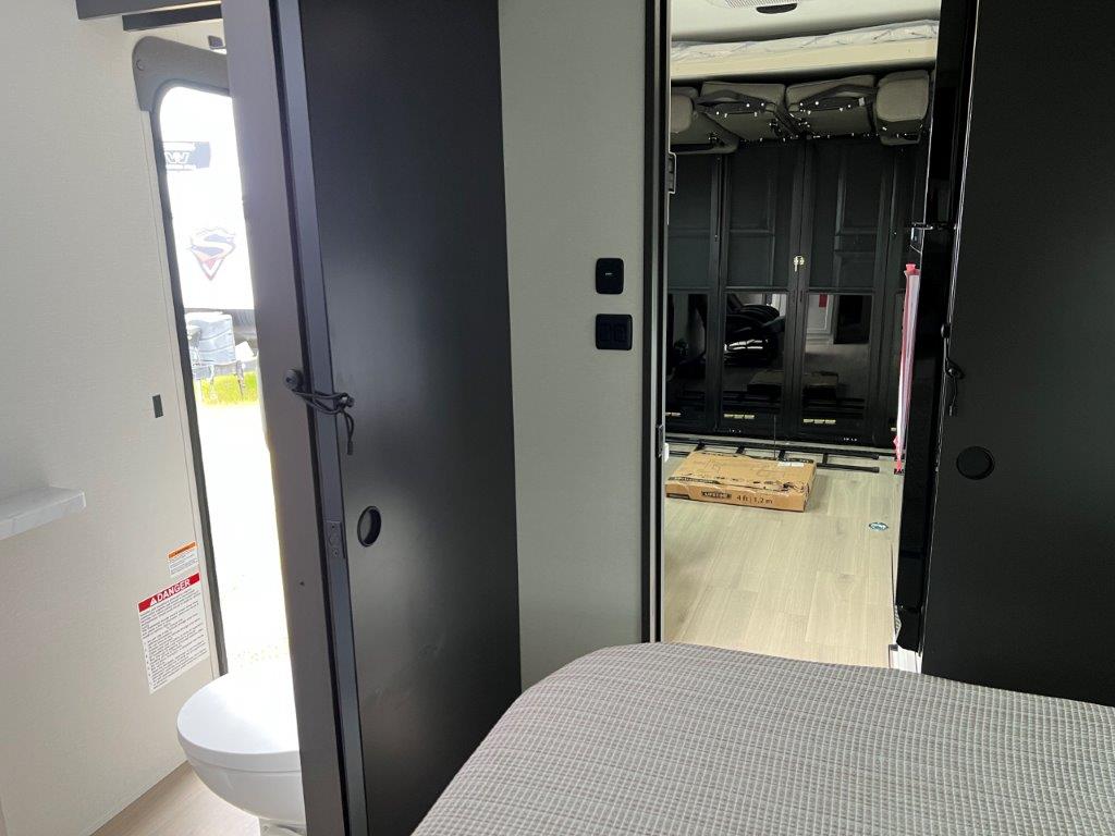 2026 Grand Design Momentum G-Class 21G - Image 11