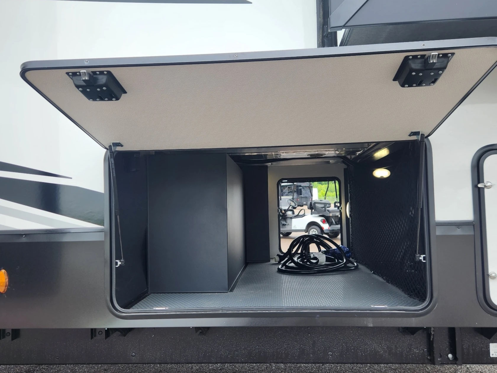 2026 VENTURE RV SPORTTREK 365VFL - Image 6