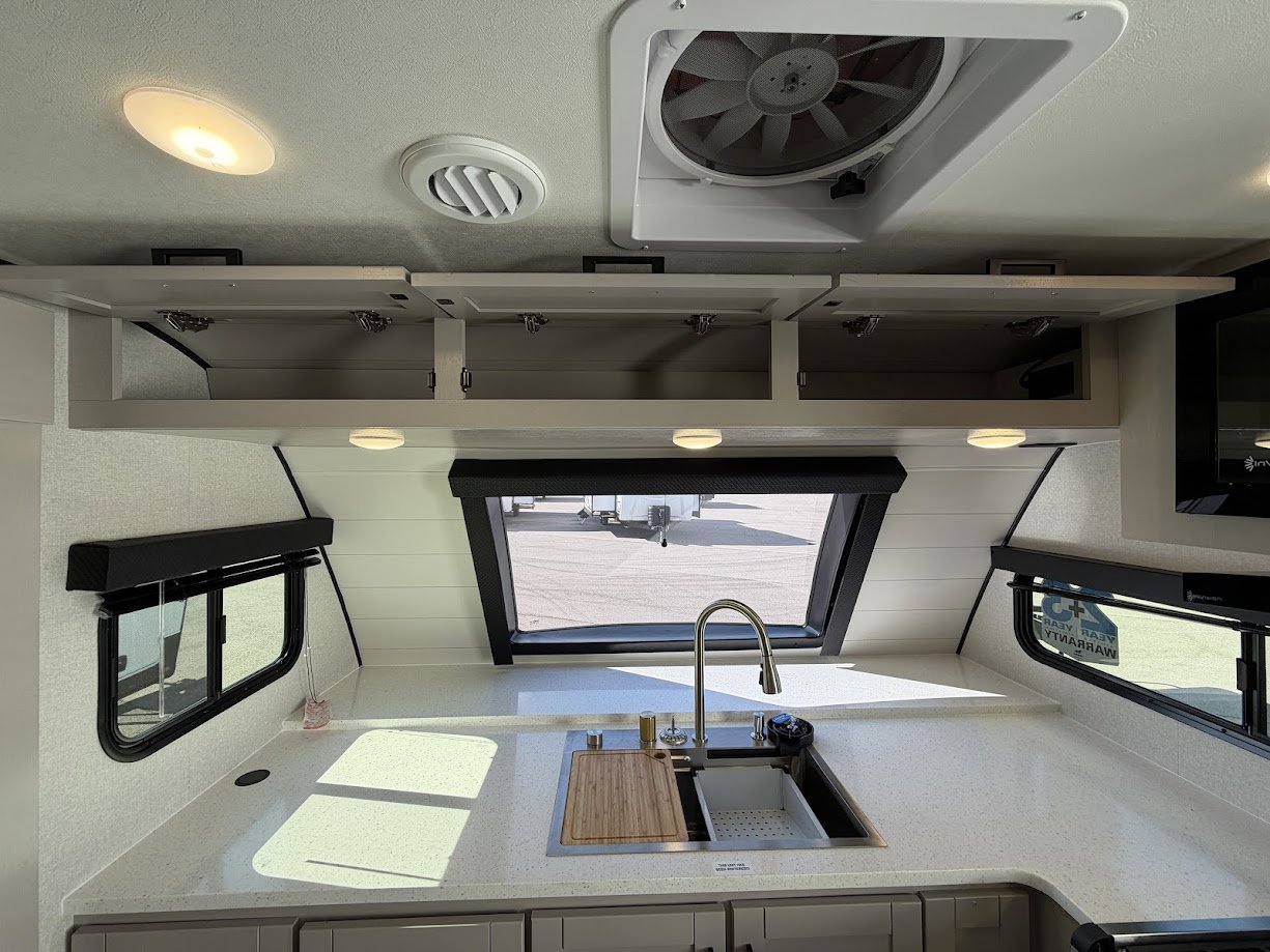 2026 JAYCO JAY FEATHER 24FK - Image 19