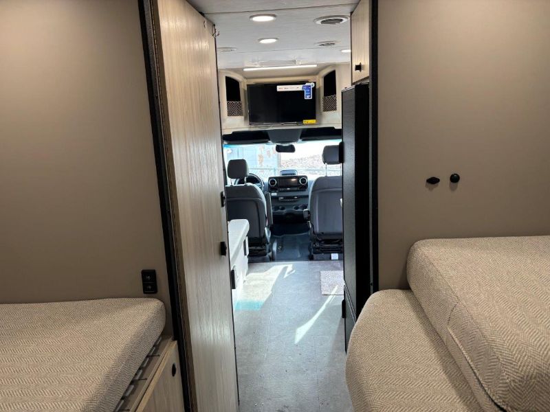 2026 Entegra Coach Condor 23S - Image 25