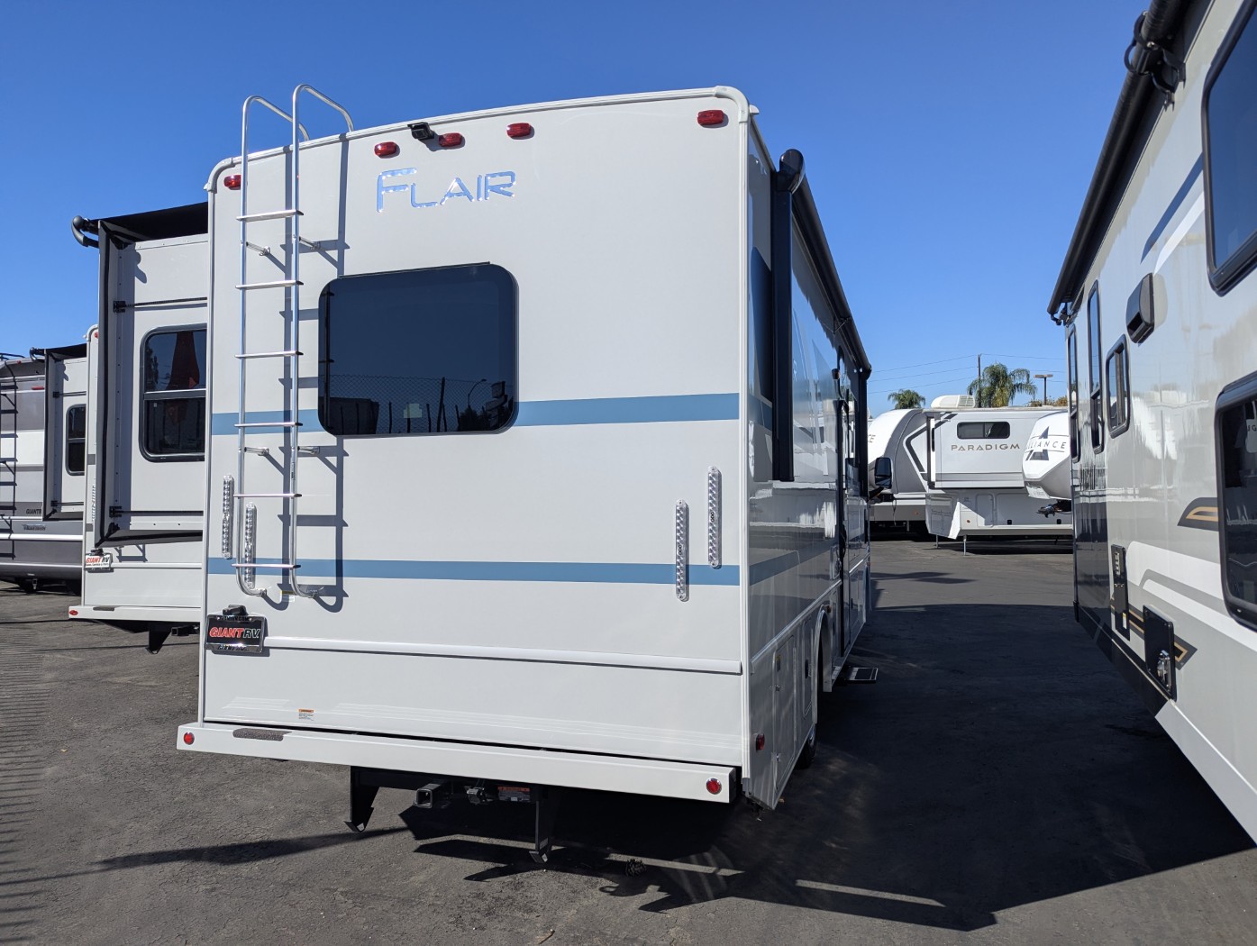 2026 Fleetwood Flair 28A - Image 5