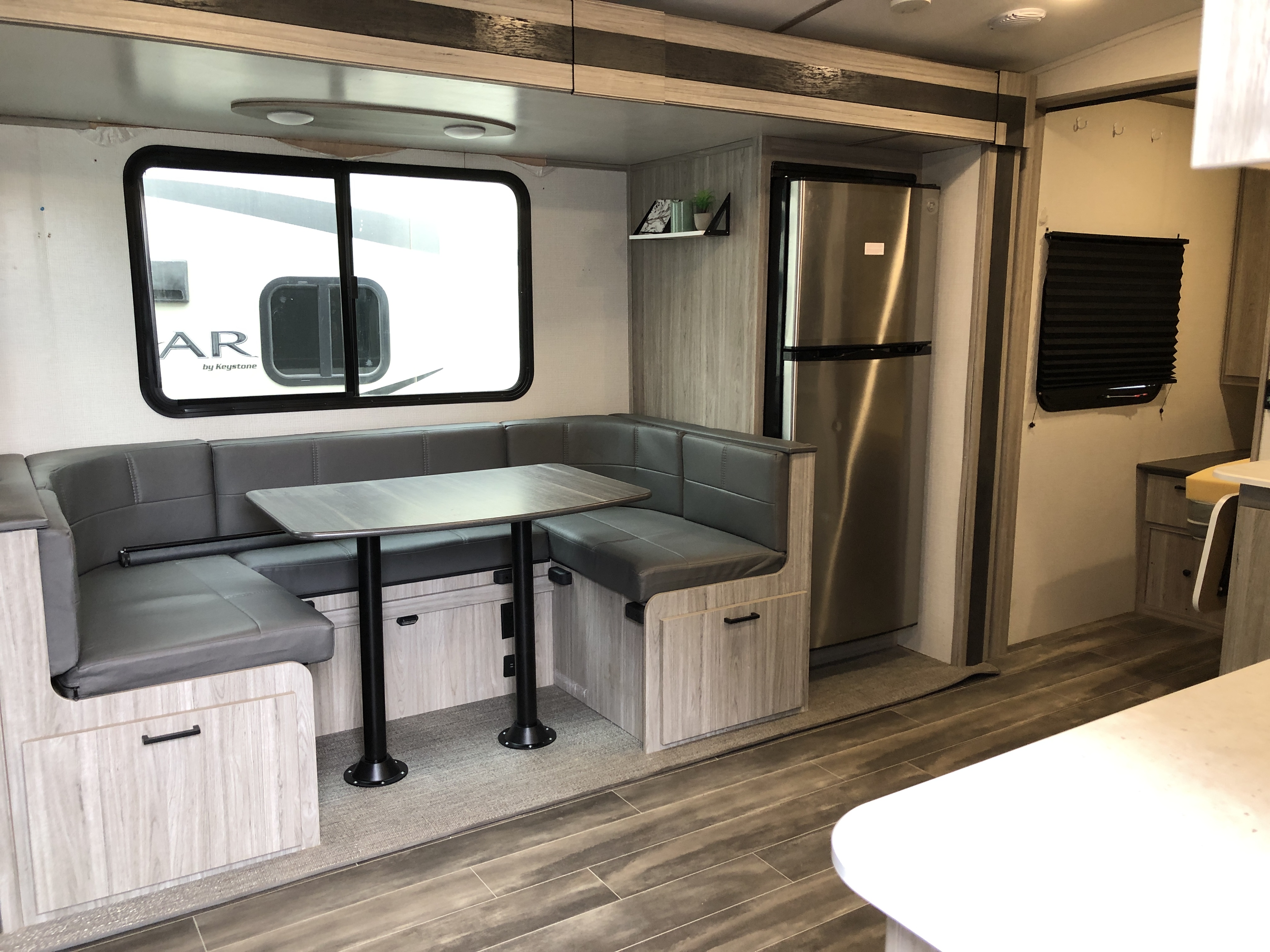 2022 Keystone Passport Grand Touring East 2401BH GT - Image 8