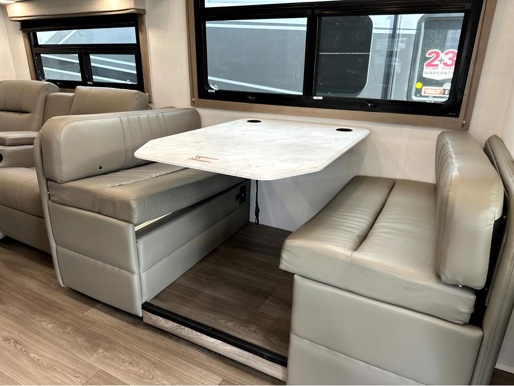 2027 ENTEGRA COACH ODYSSEY 30Z - Image 9