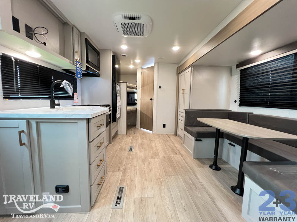 2027 Jayco Jay Flight SLX 245BHSW - Image 3