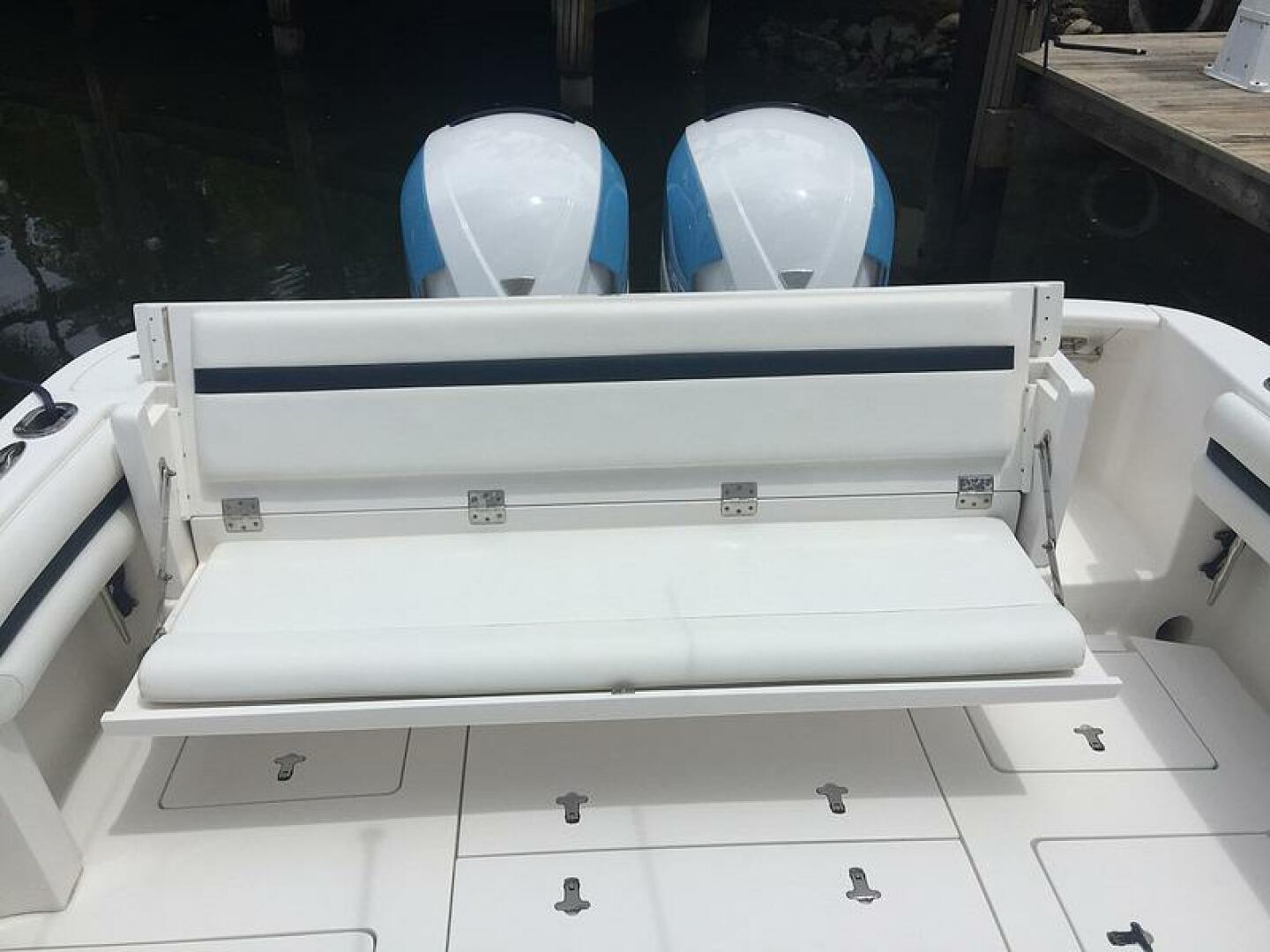 2015 Intrepid 375 Center Console - Image 10