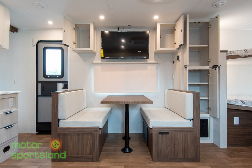 2026 Winnebago Access 25BH - Image 29
