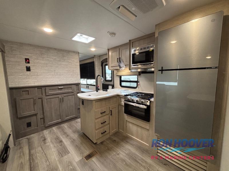2026 COACHMEN CATALINA 343BHTSLE RHB - Image 8