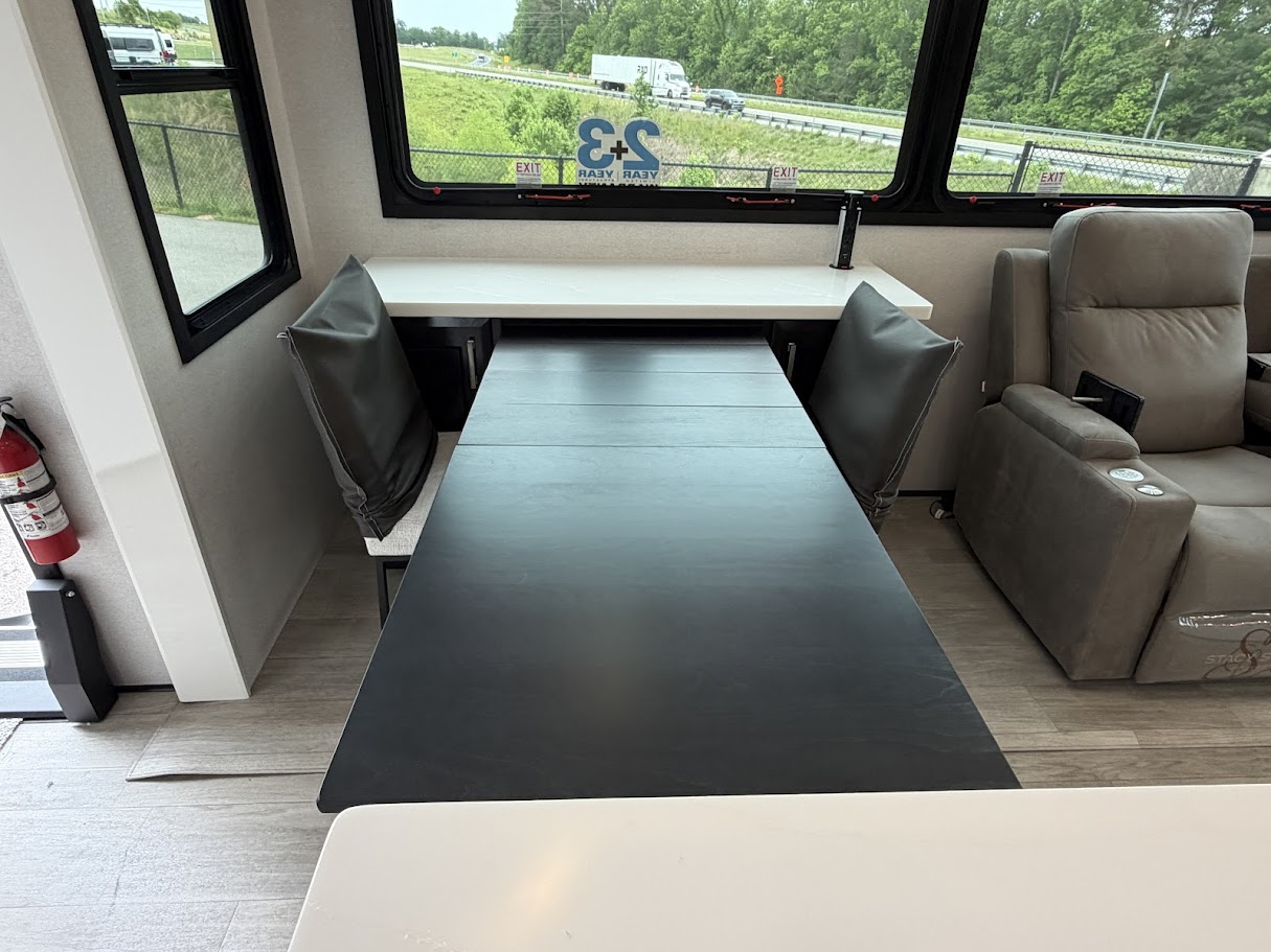 2026 JAYCO PINNACLE 36FBTS - Image 14
