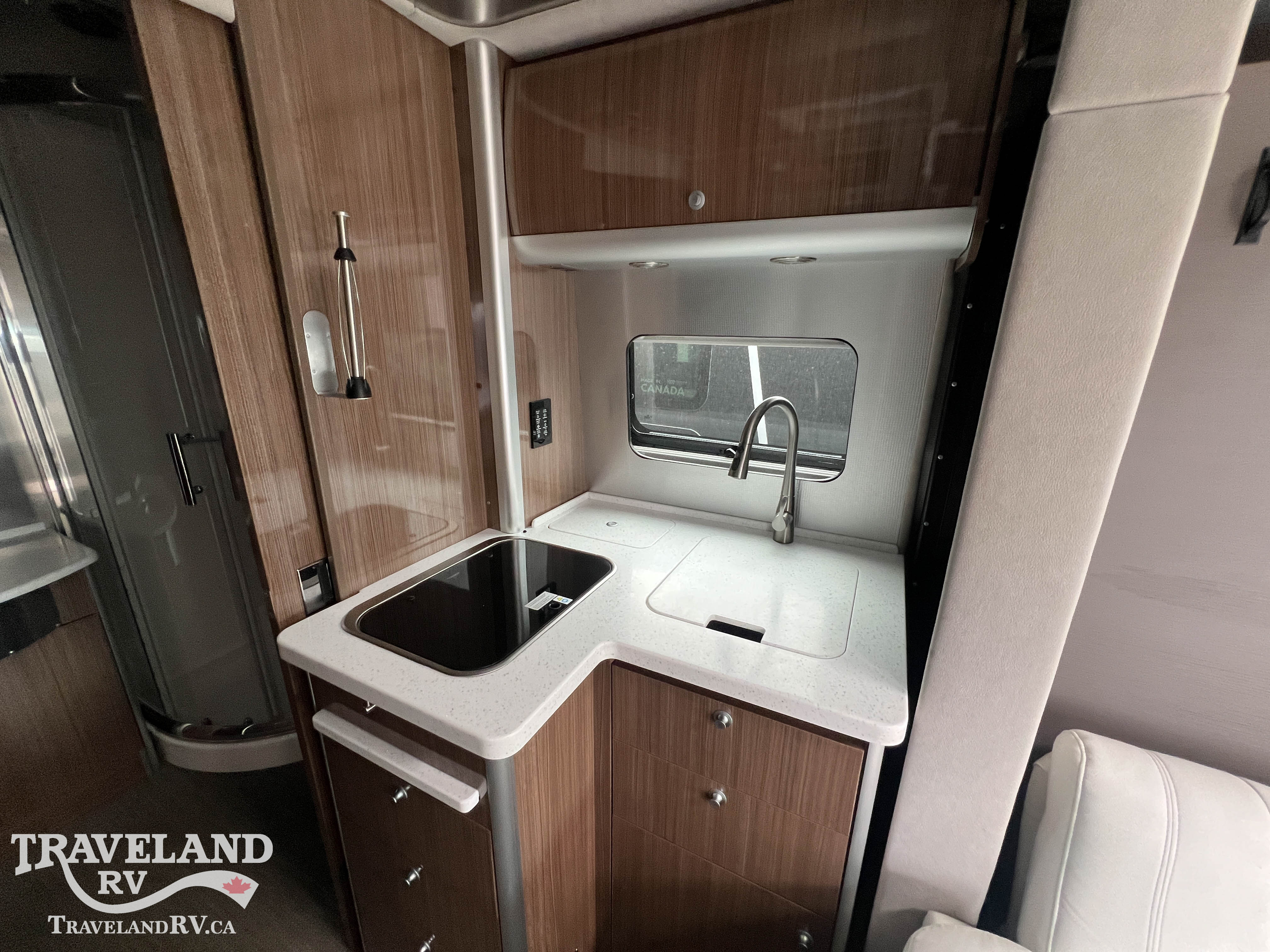 2019 Airstream Atlas Murphy Suite - Image 19