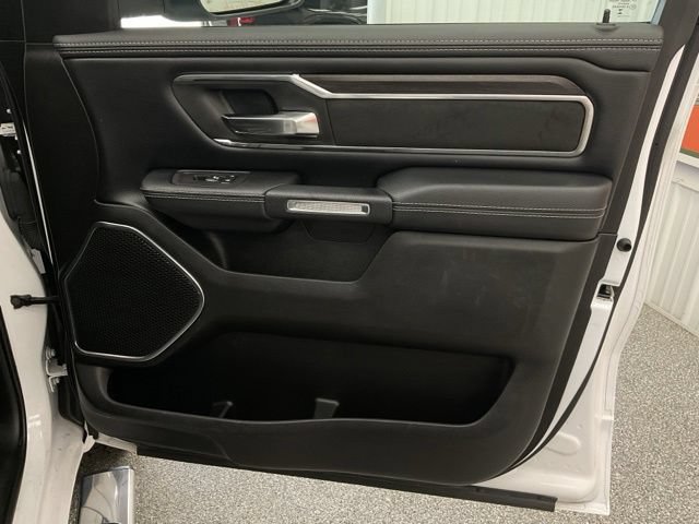 2025 Ram 1500 Laramie 4x4 Crew Cab 5'7" Box - Image 25