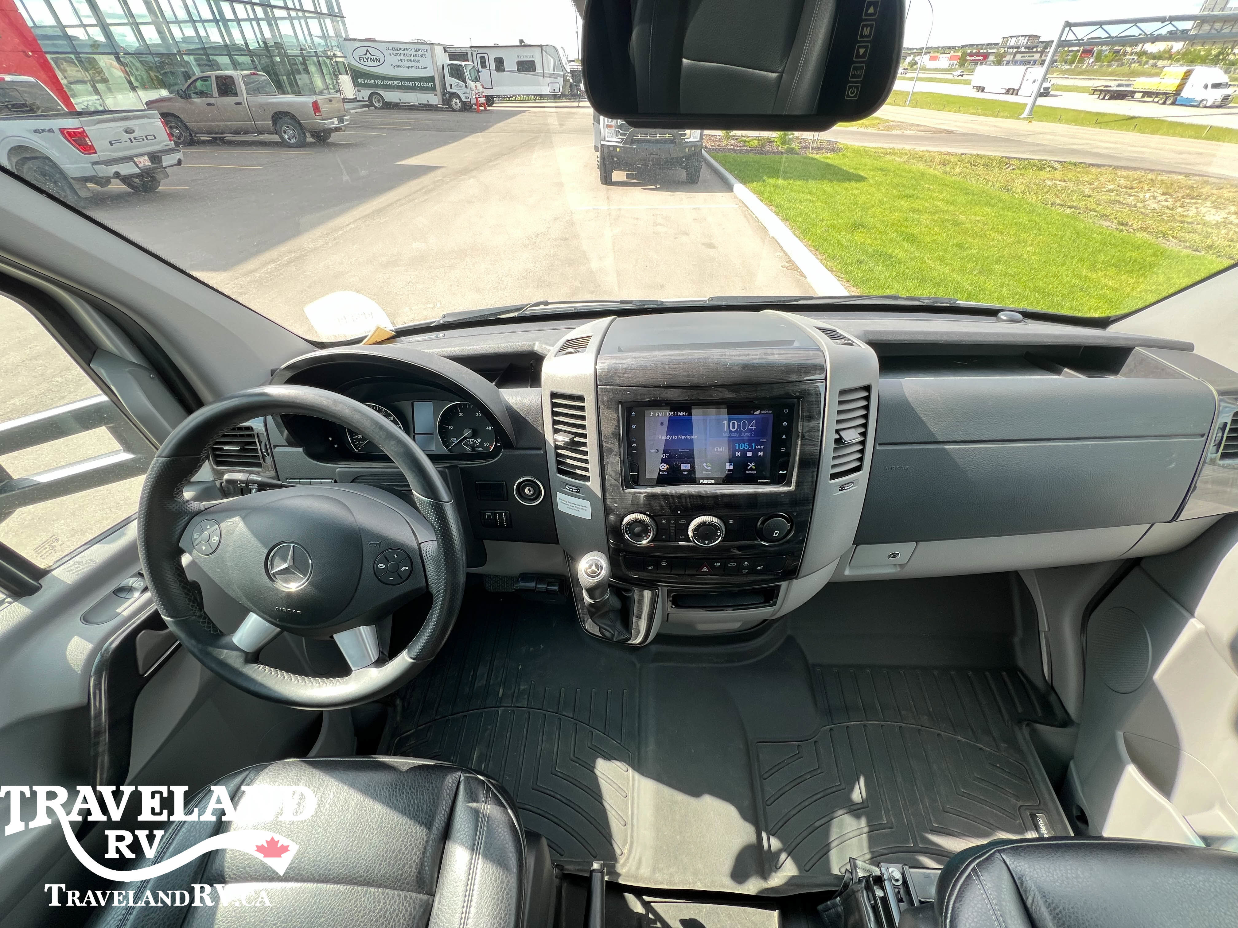 2019 Airstream Atlas Murphy Suite - Image 5
