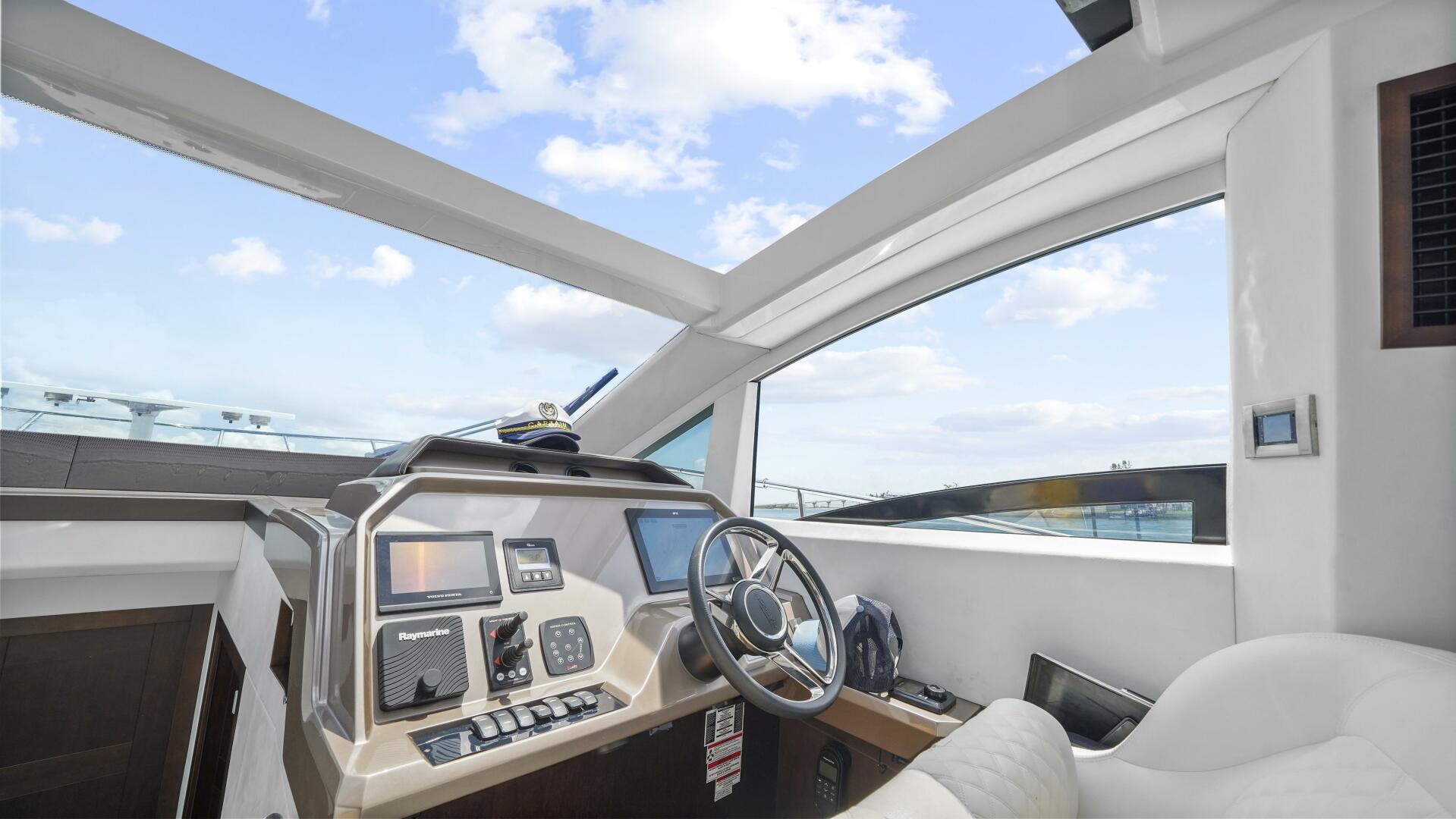 2022 Galeon 470 Sky - Image 8