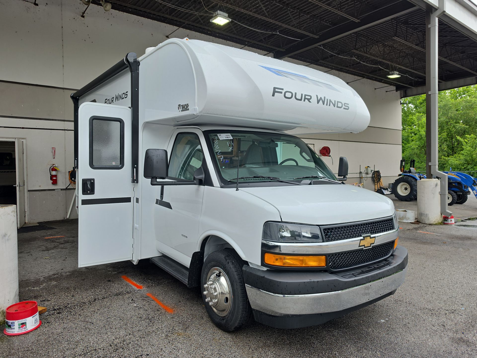 2027 Thor Motor Coach Chateau 19X Class C