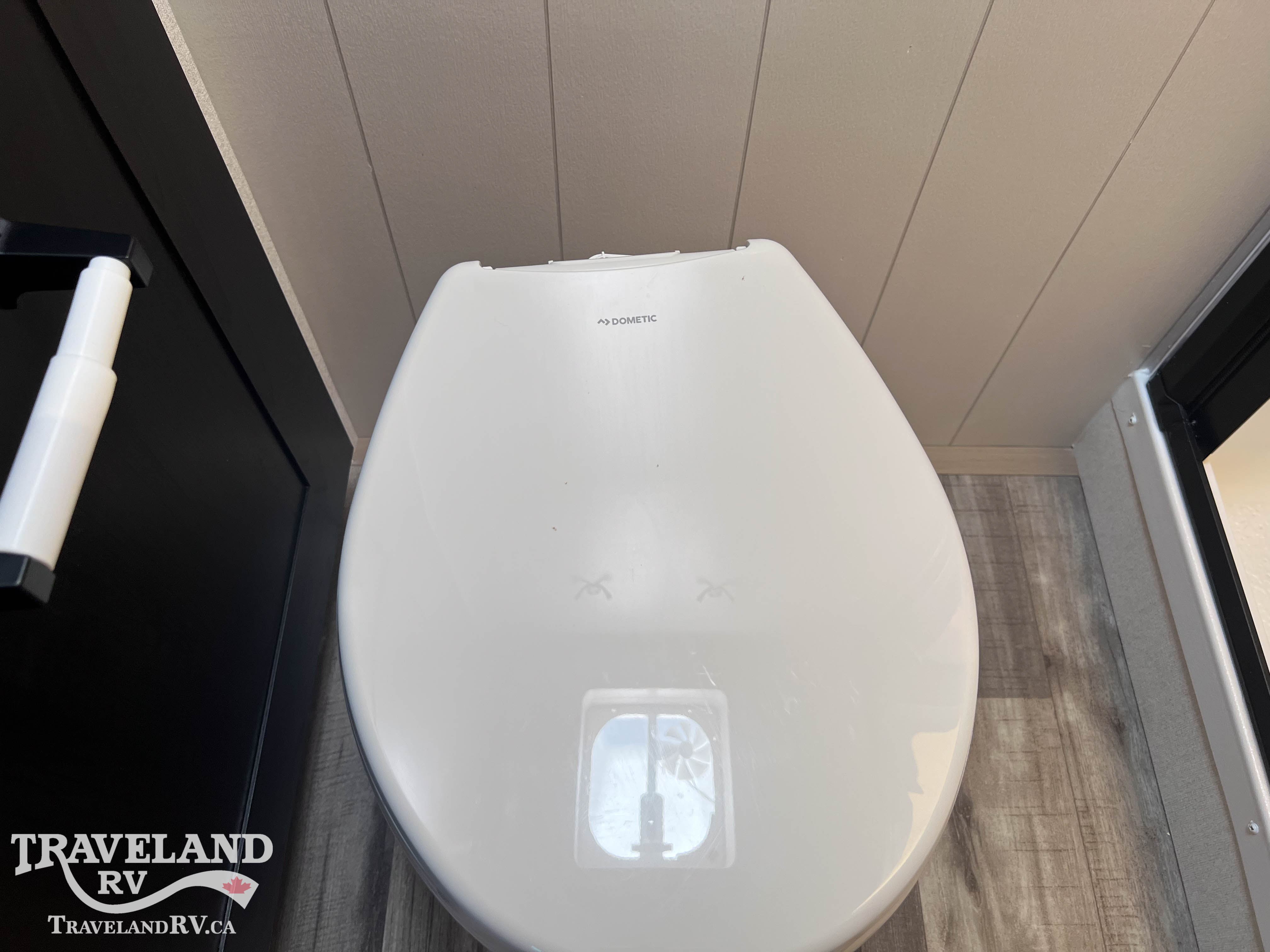 2027 Highland Ridge Roamer Light Duty 28DBSS - Image 33