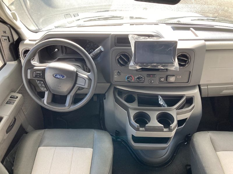2026 Forest River Sunseeker 3010DSF - Image 8