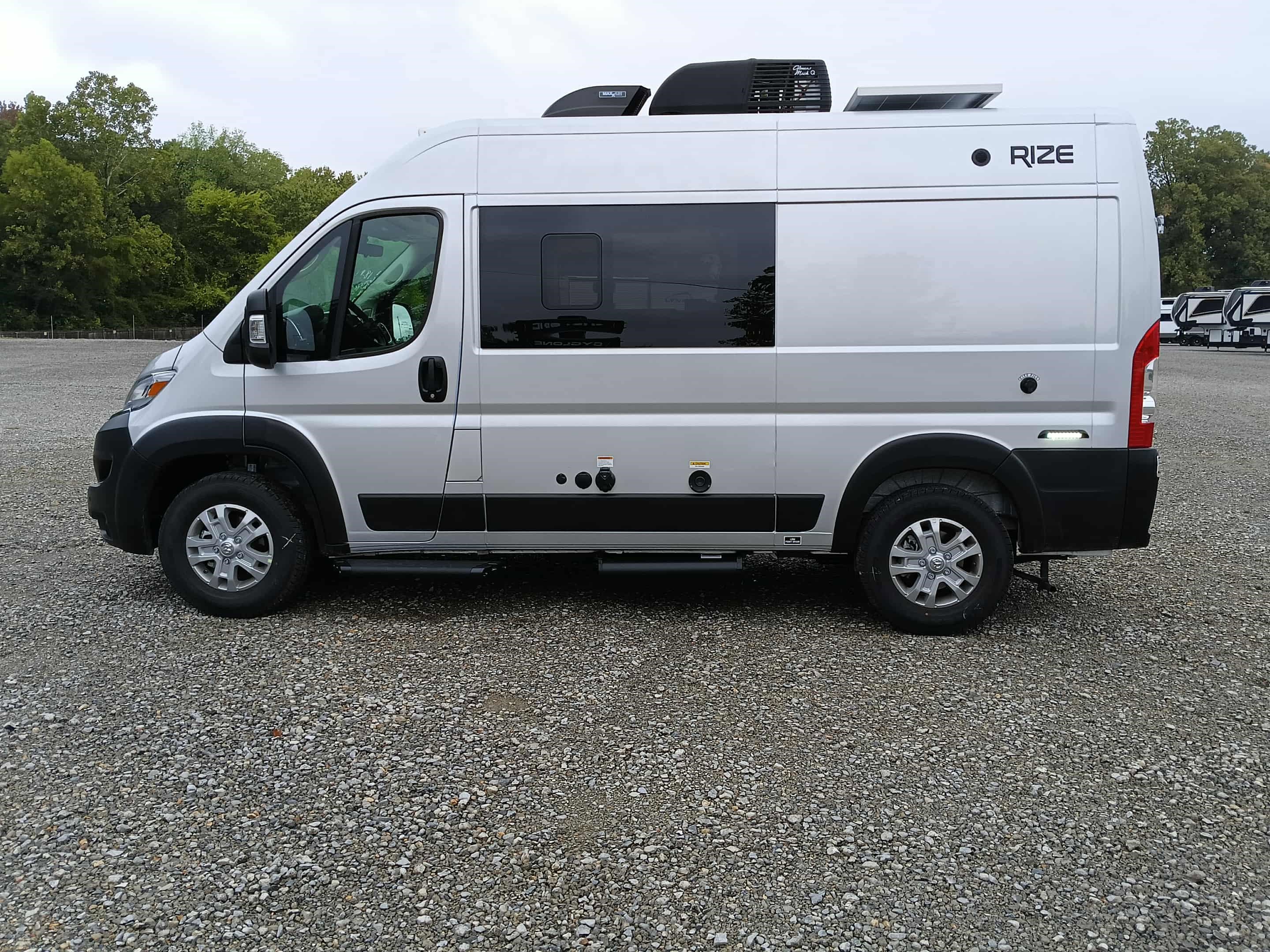 2026 THOR MOTOR COACH RIZE 18M - Image 9