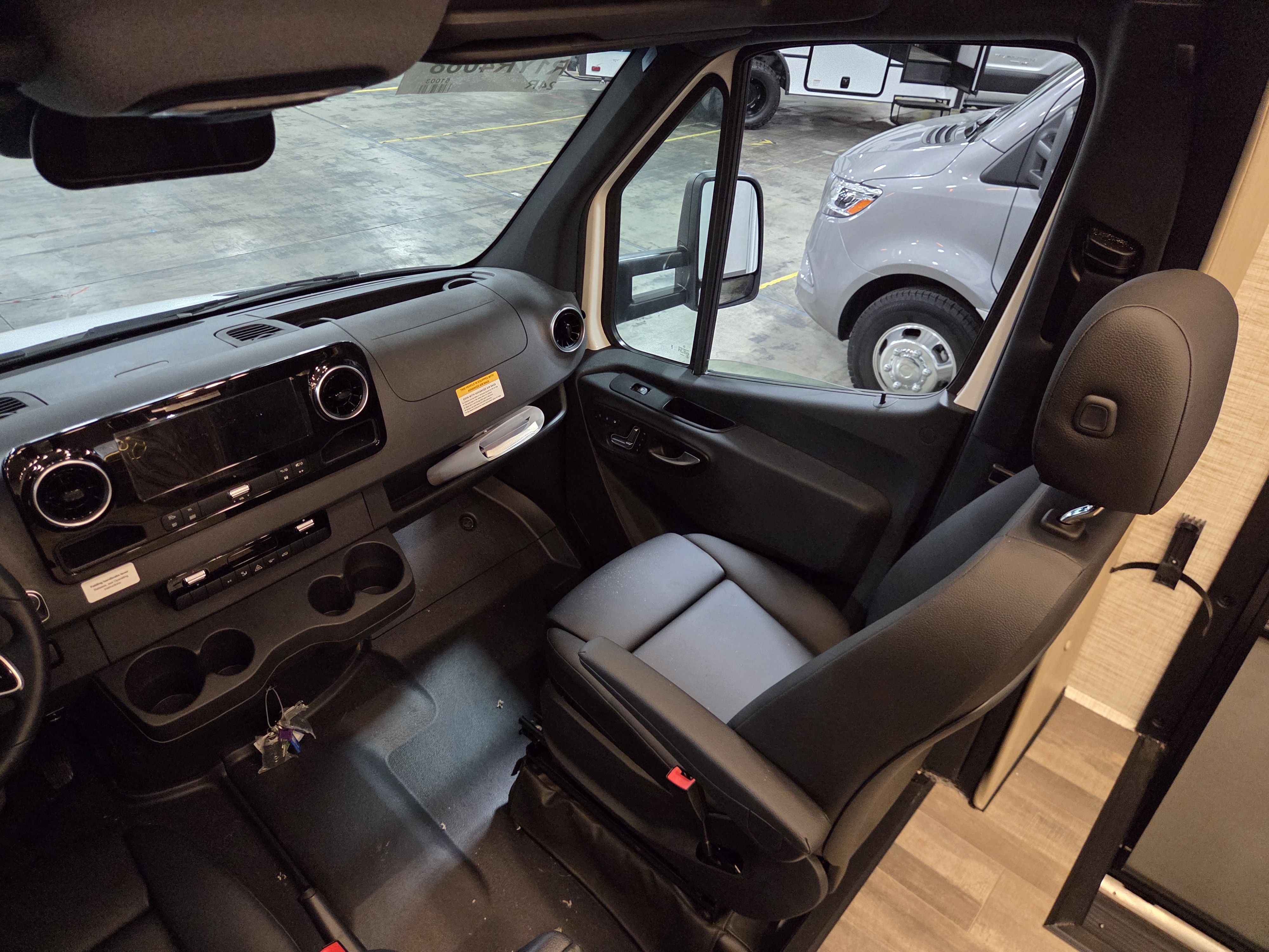 2024 Jayco Melbourne 24R - Image 23