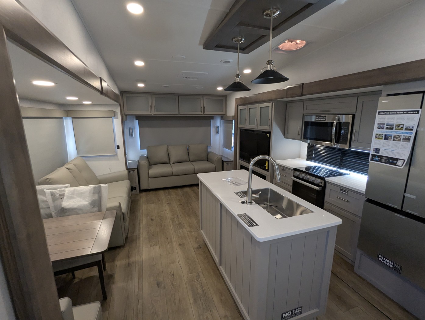 2026 Alliance RV Avenue All-Access Series 29RL - Image 15