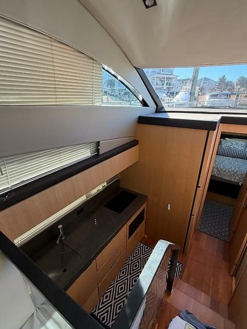 2015 Fairline Squadron 42 - Image 34