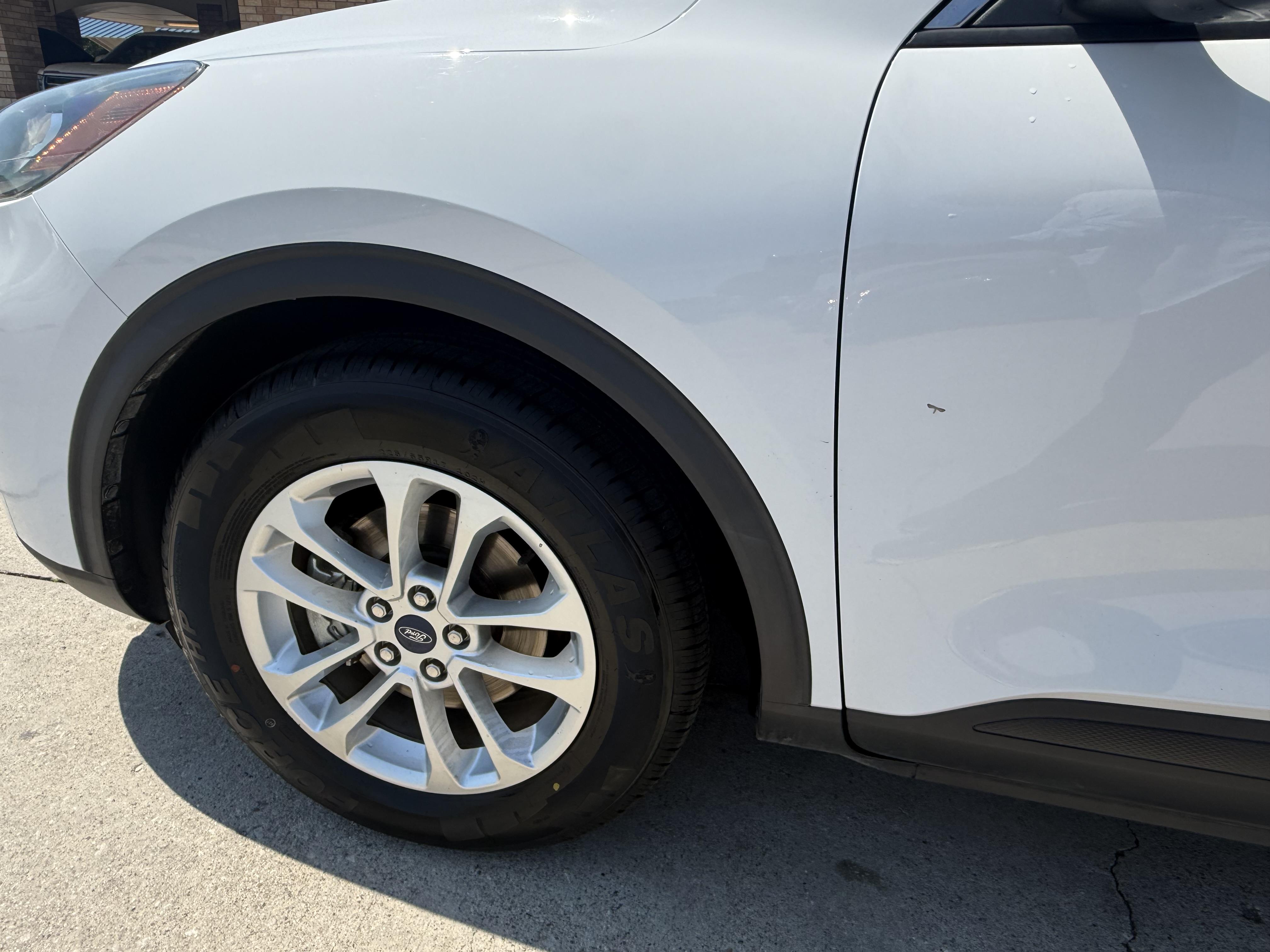 2020 Ford Escape Utility 4D SE 2WD - Image 20