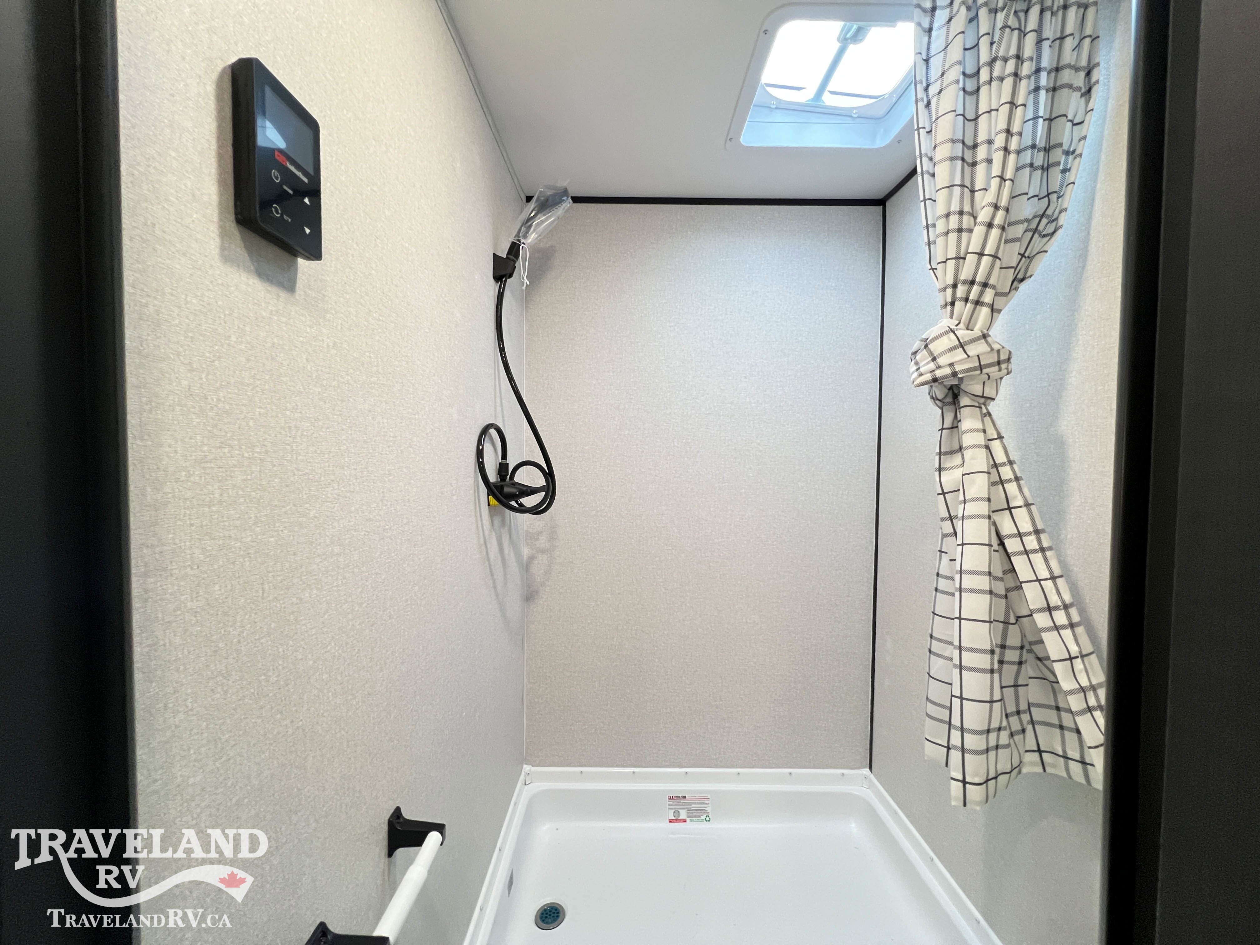 2026 Highland Ridge Colt 25BH - Image 25