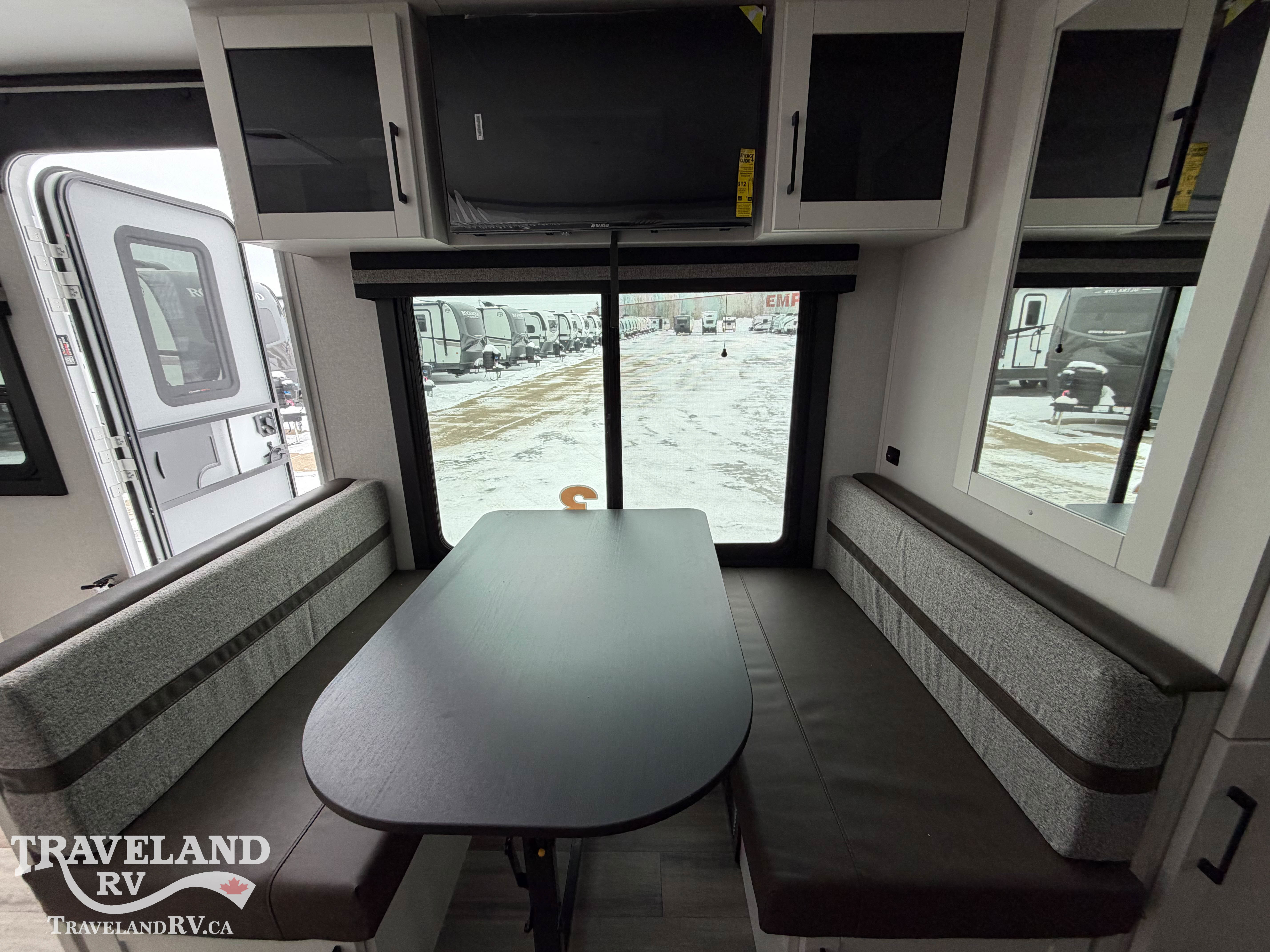 2026 Highland Ridge Range Lite 211RKM - Image 12