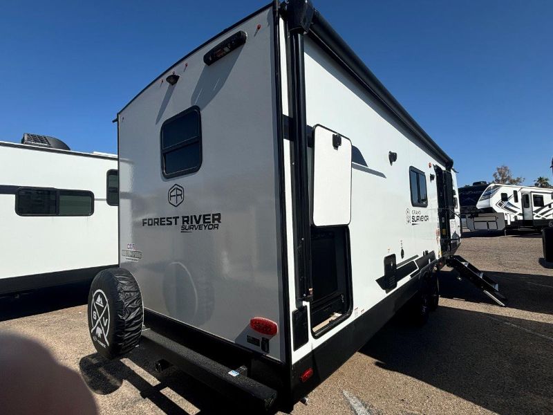 2025 Forest River Grand Surveyor 268FKBS - Image 4