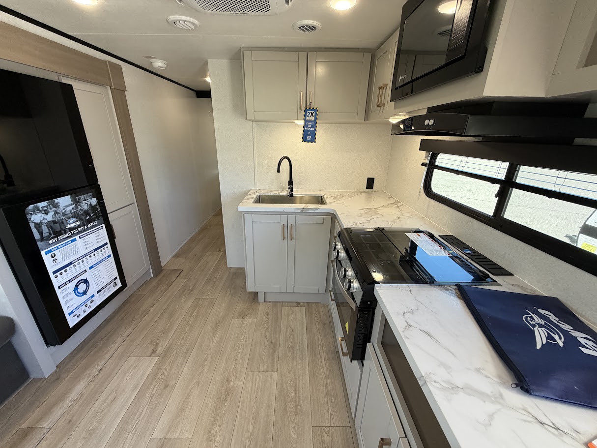 2027 JAYCO JAY FEATHER 25RLSL - Image 11