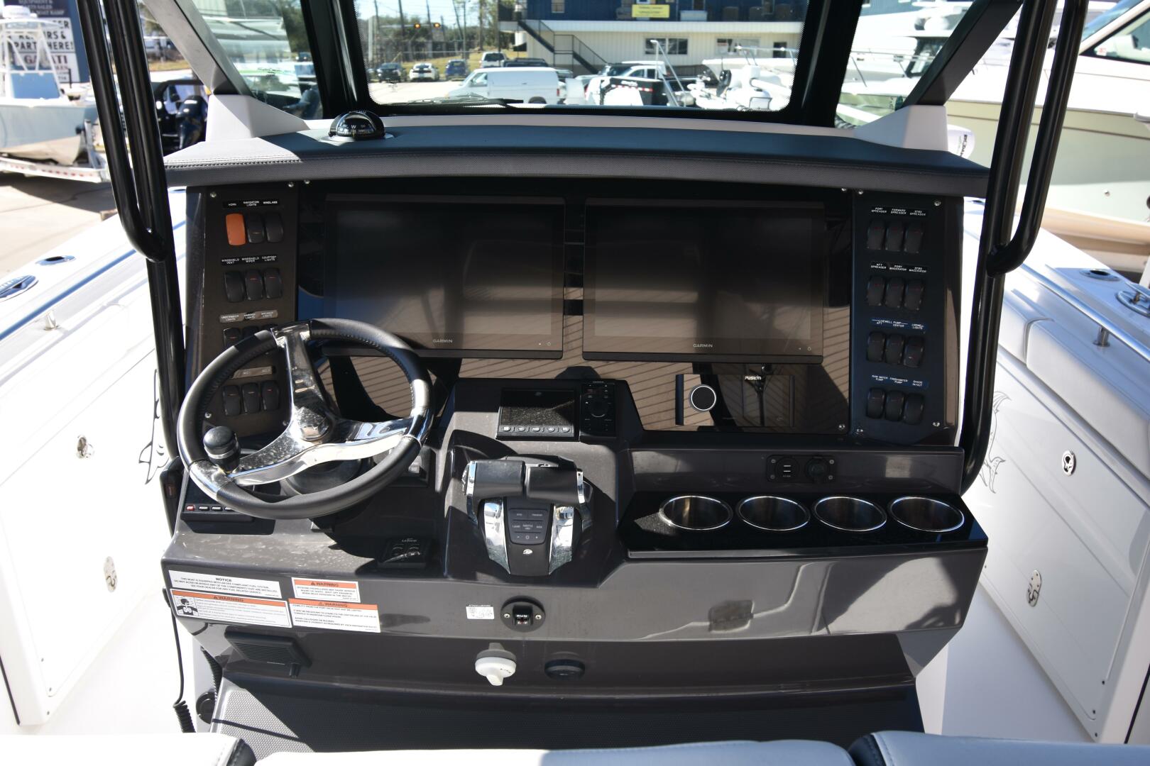 2021 Blackfin 332CC - Image 3