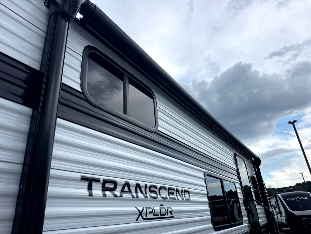 2027 GRAND DESIGN TRANSCEND 19BHX - Image 6